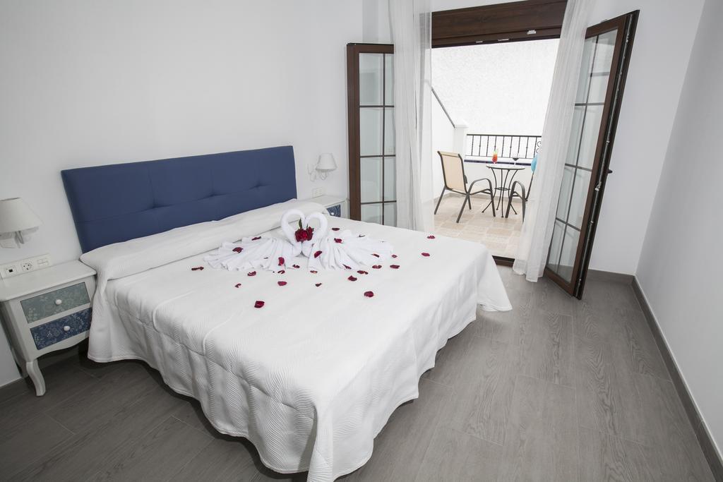 Hostal Boutique Bajamar Nerja Kültér fotó