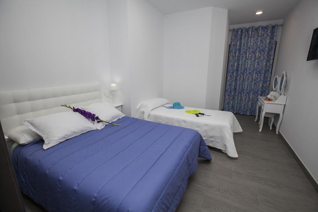 Hostal Boutique Bajamar Nerja Kültér fotó