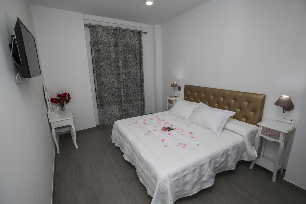 Hostal Boutique Bajamar Nerja Kültér fotó